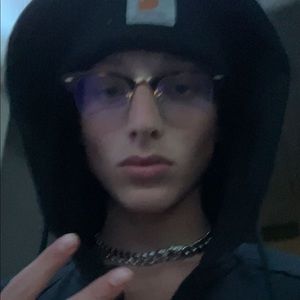 Meet your Posher, Kaden